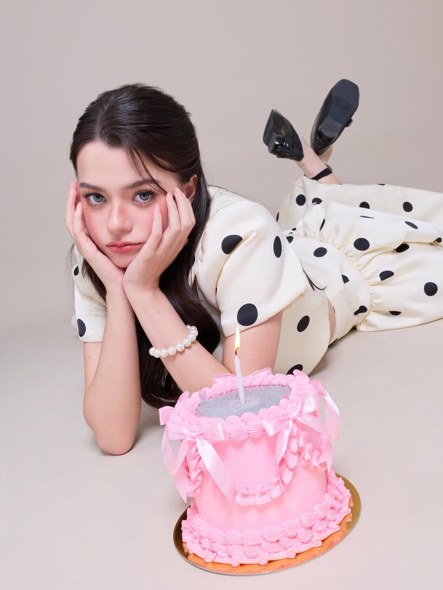 beckyfanclub05's tweet image. 📸 𝗜𝗚 : 𝗯𝗲𝗰𝗰𝗰𝗮

23🎂🫶🏻🪽💘

#beckysangels #BeckyArmstrong 
#BeckyEntertainment