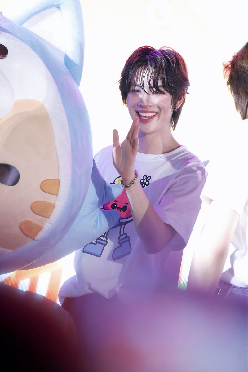 nanapiii_'s tweet image. คนจ๋วยยย 😭😭😭😭

TFO X DMD CHARITY 2025  
#DMDCHARITY2025 
#Firstone #TleFirstone #เติ้ลเฟิร์สวัน