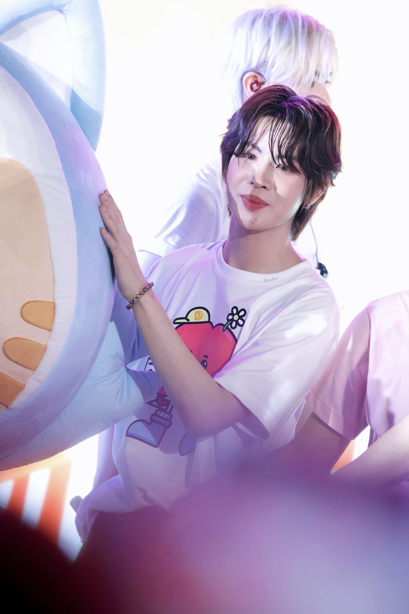 nanapiii_'s tweet image. คนจ๋วยยย 😭😭😭😭

TFO X DMD CHARITY 2025  
#DMDCHARITY2025 
#Firstone #TleFirstone #เติ้ลเฟิร์สวัน