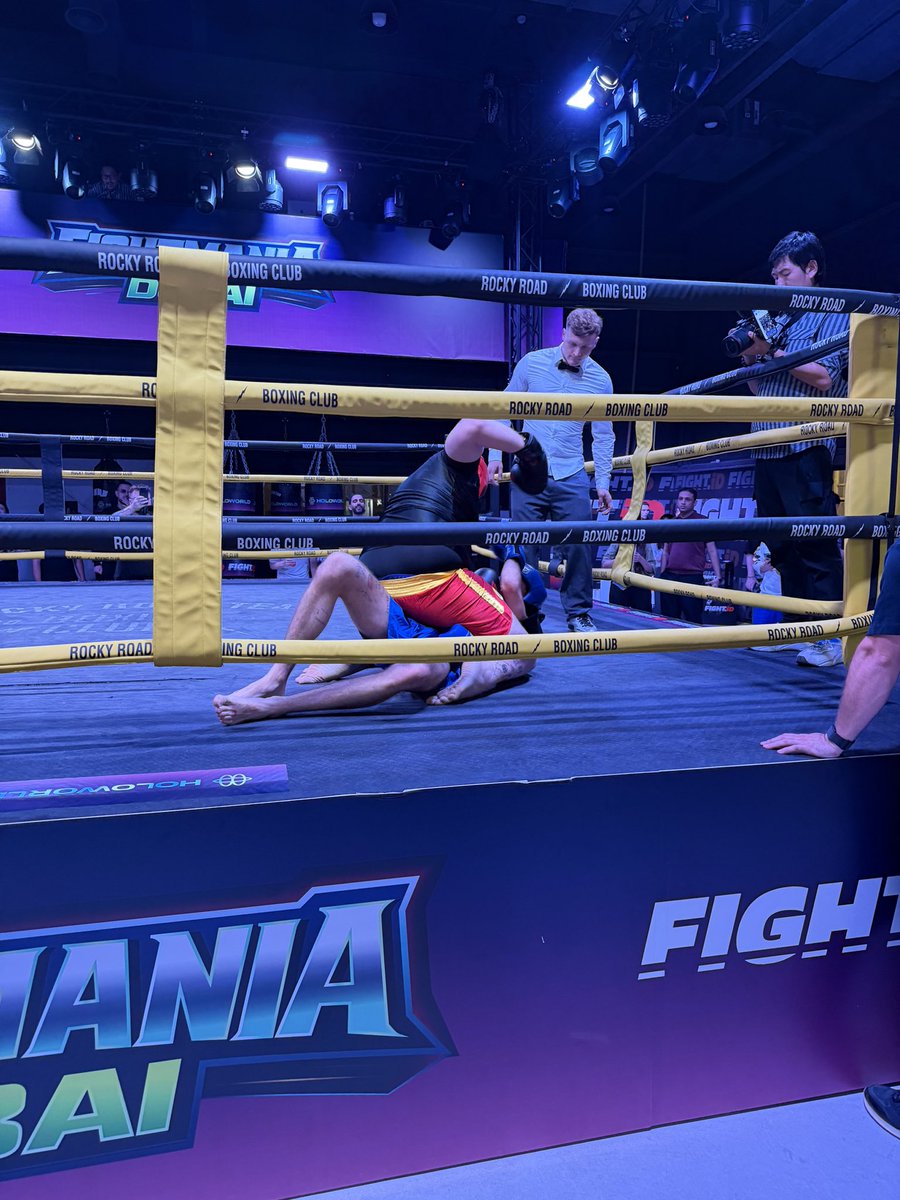 CookerFlips's tweet image. I think I’m in good hands