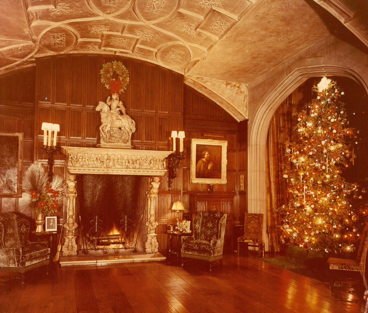 Bloomberg Connects tweet media