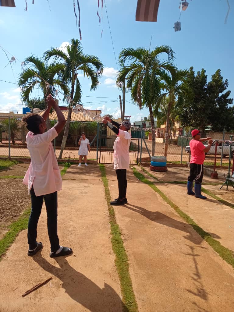 MatildeCar473's tweet photo. Se embellece nuestra institución educativa, en saludo a la Jornada del Educador, triunfo de la Revolución y aniversario de la provincia. @DiazCanelB @naimatrujillob @CubaMined @yarobyalvarez @GladysArtemisa @RicardoArtemisa https://t.co/y62NPjl5WL