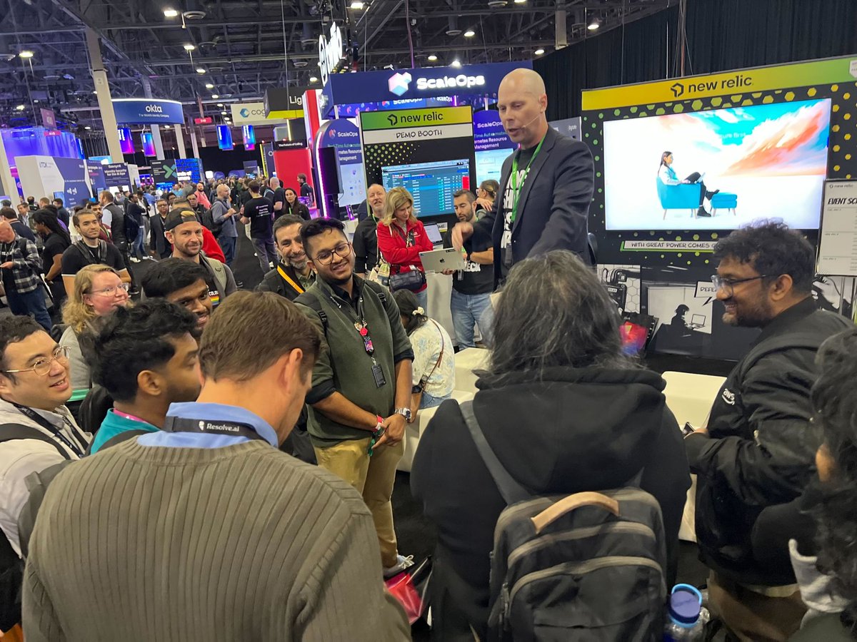 Engagify tweet media