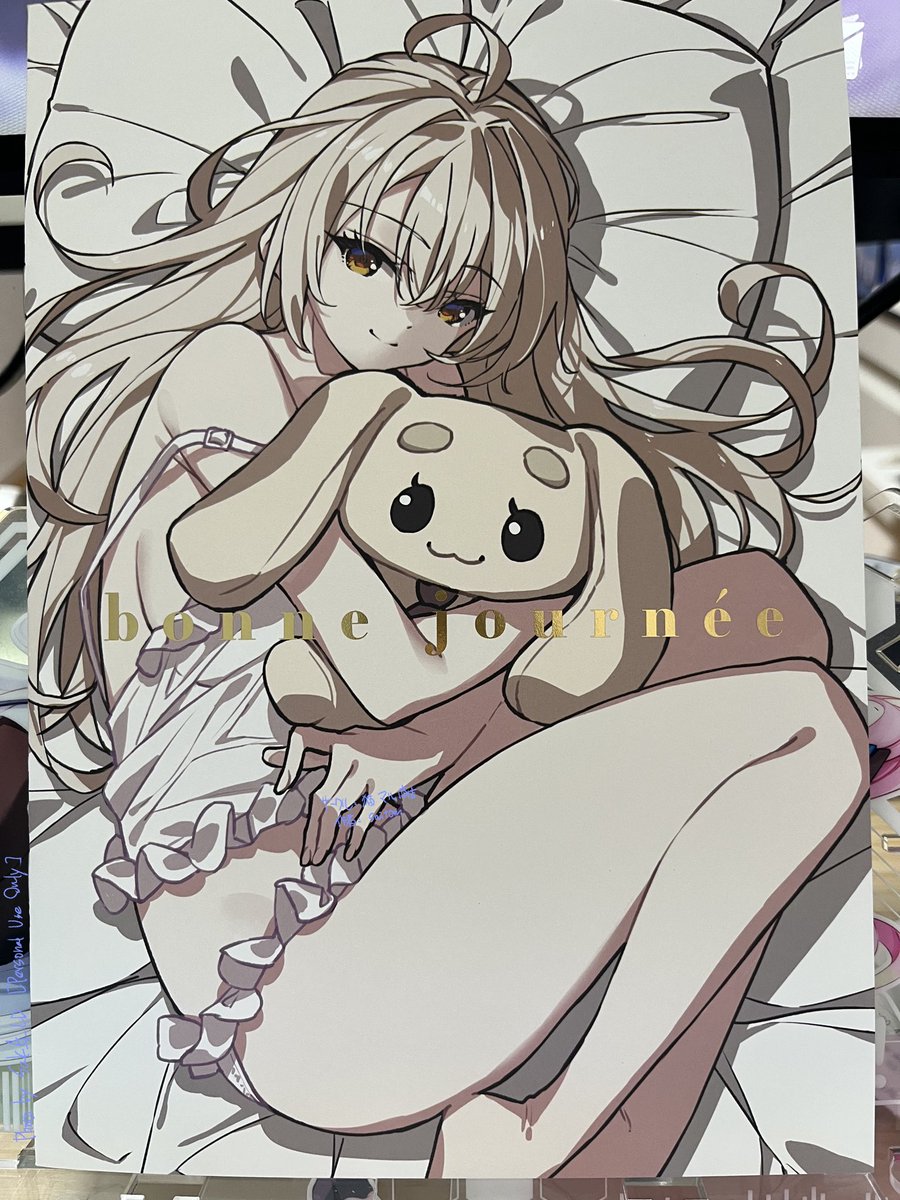 感想20

サークル 猫マル商店
作者 saitom
作品名 bonne journée

かわいい。
朝の起床とお着替えな日常を垣間見れる1冊。
寝起きに時計を落としてるの可愛い。
くあぁーってしてるのも可愛い。
奥付けの後ろ姿がめちゃ良きです。
最高でした。