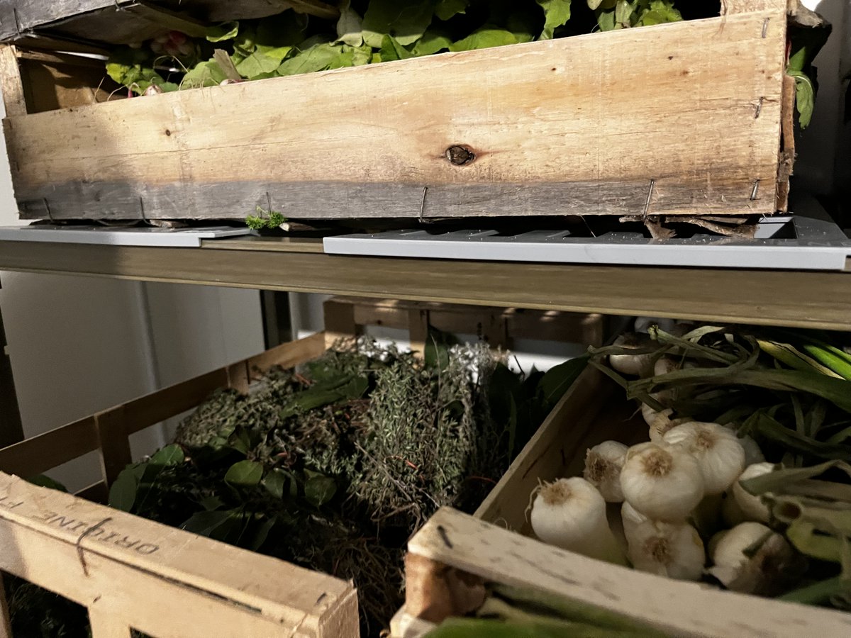 Grande  émotion à l’occasion du lancement ce jour de la plateforme municipale  coopérative alimentaire. C’est aussi pour cette raison que je suis fier de vivre dans cette ville  et de partager les politiques que nous menons pour de la dignité dans les assiettes. Ça compte !