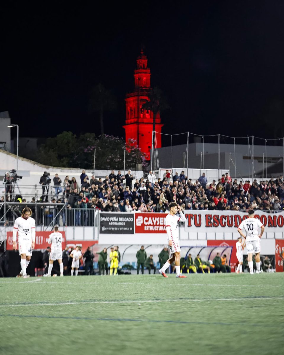 Un día más mi gente volvió a estar a la altura de lo que nuestro equipo nos exige… <a href="/ColoraoFrente/">FrenteColorao</a> 
¡Aúpa <a href="/CAAntoniano/">Club Atlético Antoniano Grupo Velázquez</a>! ⚪️🔴