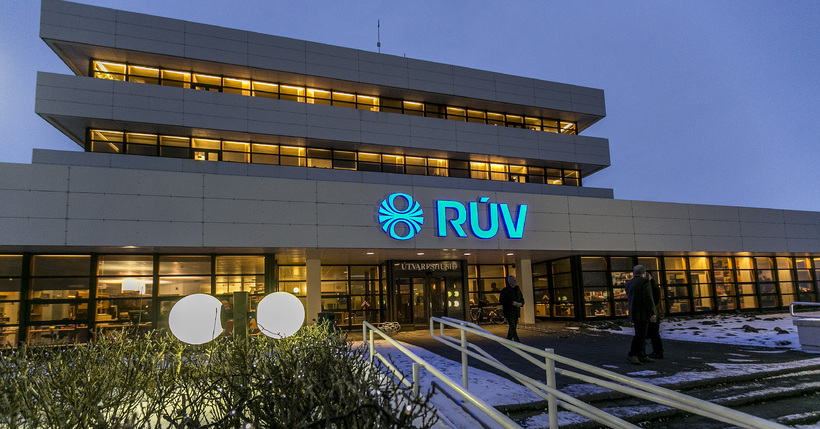 ESCdiscord's tweet photo. 🇮🇸 The RÚV Board of Directors will discuss on Wednesday whether Iceland will participate in #Eurovision 2026. https://t.co/hUkqF4AOU9
