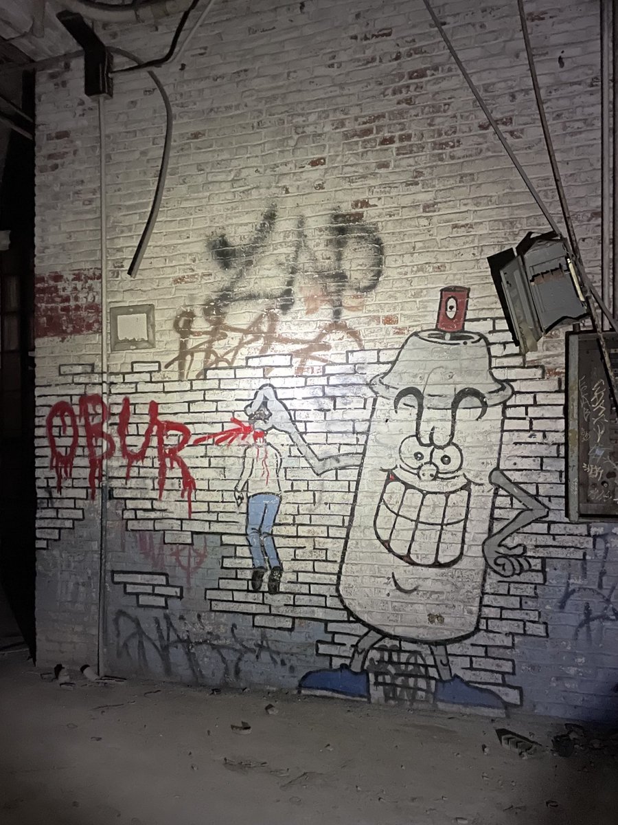 raccattack420's tweet image. got this pic at a bando and thought i should share