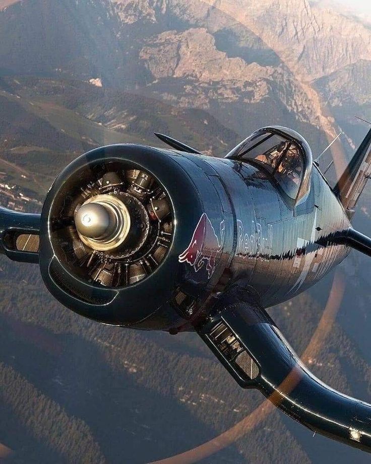 Retromania_Jr's tweet image. F-4 Corsair 
#WWll