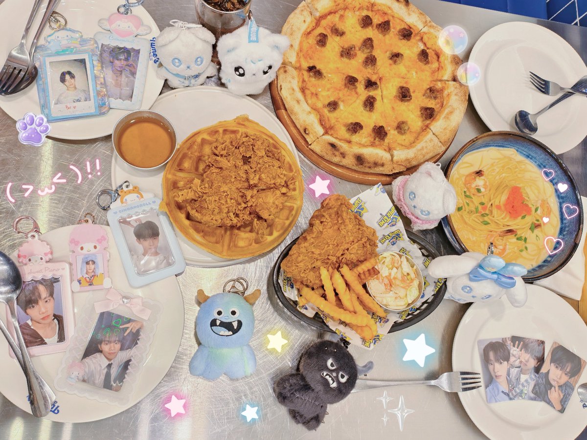 0406m's tweet image. โครงการเลี้ยงลูกด้วยวาฟเฟิล🧇🍗🍕

#นู๋แป๋วออนทัวร์
#LittlePrinceSnowBlue