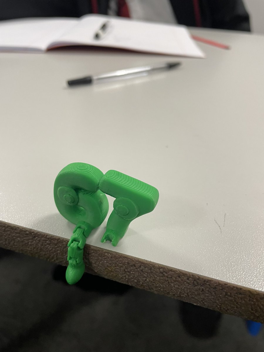 Mildenhall Hums Dept tweet media