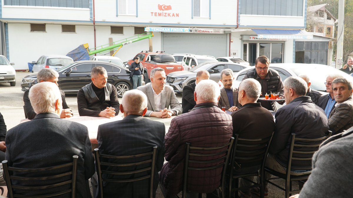 📍Kocaali’deki mahalle ziyaretlerimize Yalpankaya ile devam ediyoruz.

Mahallemizin beklentilerini, altyapı sorunlarını ve çözüme kavuşması gereken konuları görüştük, değerlendirdik.

Mahalle Muhtarımız İrfan Kahraman’a misafirperverliği ve ilgisi için teşekkür ediyorum.