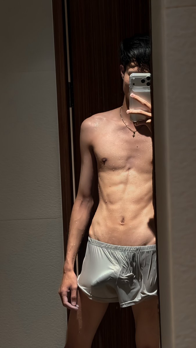 Reverse_1ler tweet media