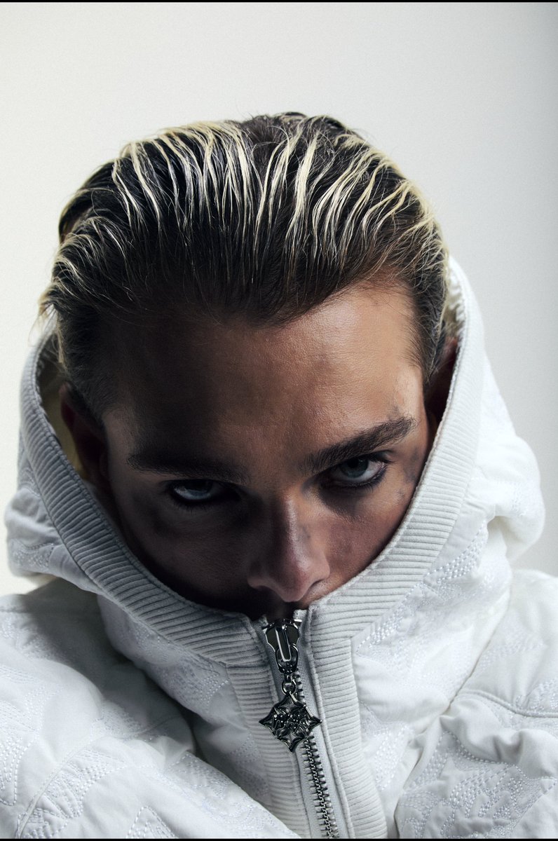 Weyz ✧ tweet media