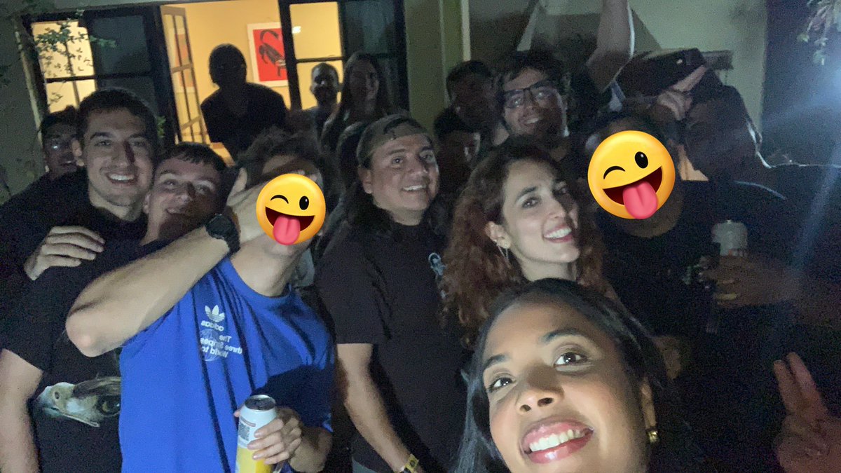 0xoucan's tweet photo. Seguí recuperandome de salud, para después incorporarme a la #EVVM house, con banda que la neta para mí es mi familia, muchos asados cotorreo y paracaídistas que fueron enriqueciendo la experiencia.
@ariutokintumi grax por la oportunidad y los asados 🤤 https://t.co/JdLoHgSLBX