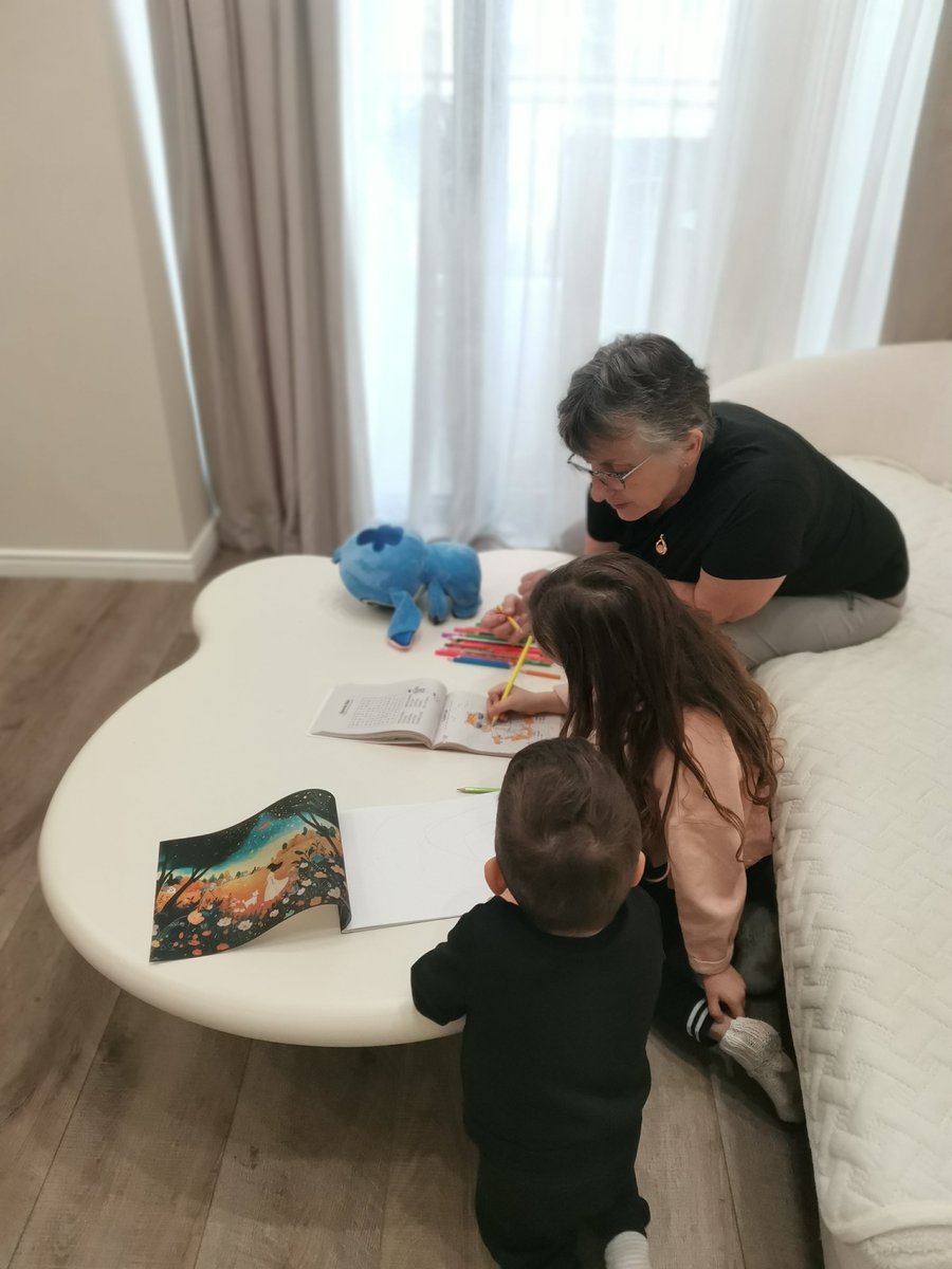 AVCArmenia's tweet photo. Host family bonds are truly special.
Kathleen, now volunteering with us for the second time, has grown incredibly close to her host mom and the grandkids, Elena and Grigor. 

Goodbyes are tough — but reunions are even sweeter. ❤️ https://t.co/LRxj4hyiB1