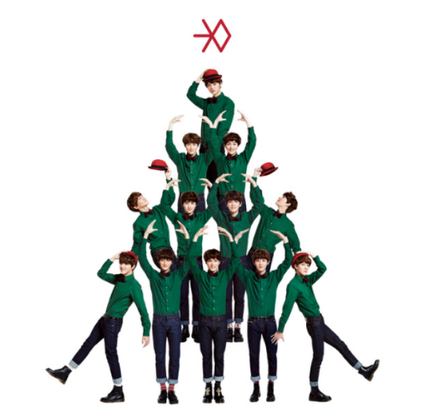AboutMusicYT's tweet image. South Korea has experienced the first snow of the season today

The First Snow by EXO rises up the charts at the moment.