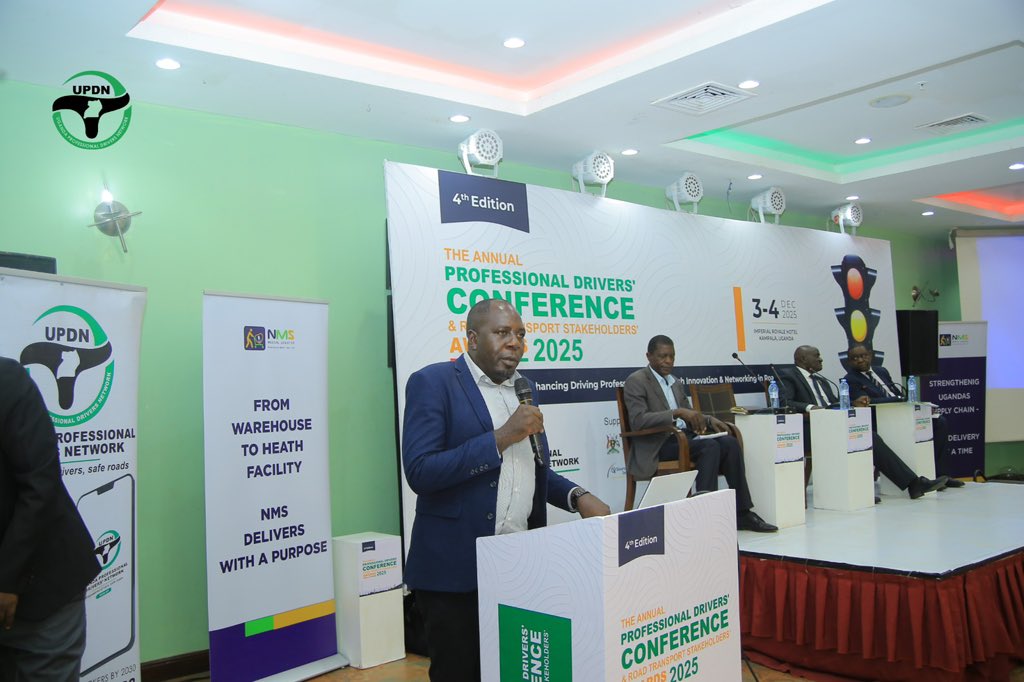 Kobs_Fifi's tweet photo. The Uganda Professional Drivers Network has adopted a declaration aimed at transforming Uganda's road transport sector. Key points include:
1. Harmonized professional driver training and qualification framework.
#ProfessionalDrivers #DriversConferenceUG #toffirakukkubo https://t.co/Q9ST6649Y1