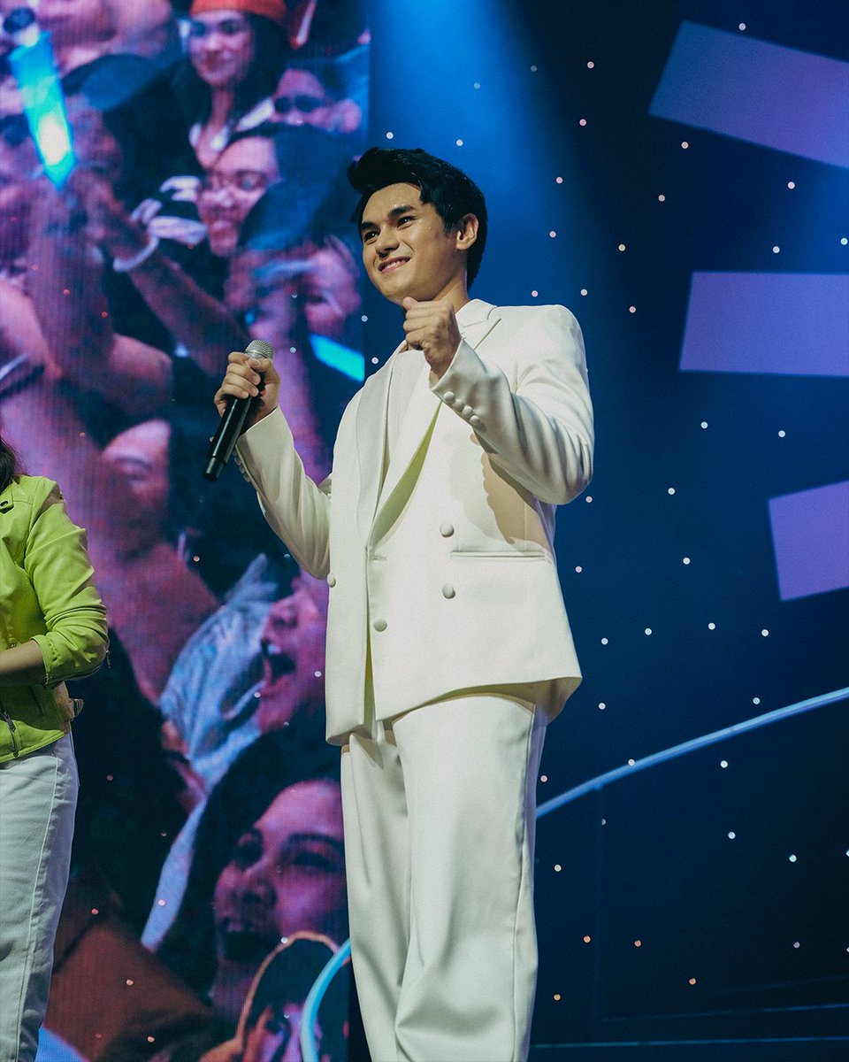 A night of music, magic, and destiny ✨

Congratulations to our very own Regal Baby, Dustin Yu, for a successful fan meet concert DESTINY: The #DustinYu Experience at the New Frontier Theater!

Here’s to more milestones, more dreams, and more moments shared with your fans.