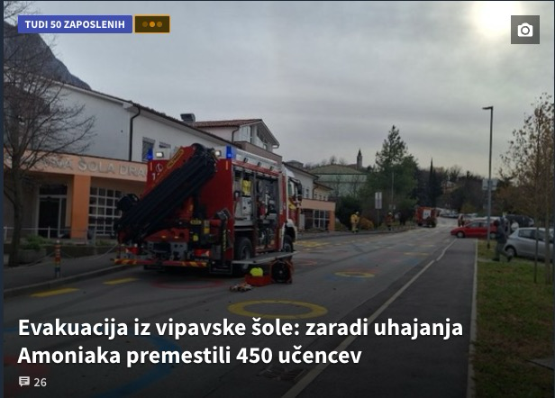 Zaradi téga, ker en učenec beži iz šóle, so premestili vse učence. Kakšna traparija!