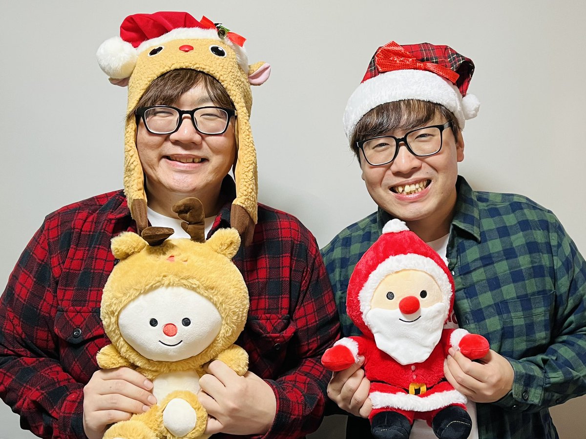 ■12/19(金)堺筋本町 カフェ一蓮
〜Happy Xmas音楽会〜

出演：Pumpkin Sneakers / エレベーターズ

オープン 18:30 / スタート19:20
チャージ¥1500(1d＋1フード付き)

初めましてのカフェ一蓮で、クリスマス会に誘ってもらいました〜！🎄
ビンゴ大会もあるってよ！

よろしくどうぞー！❤️💚