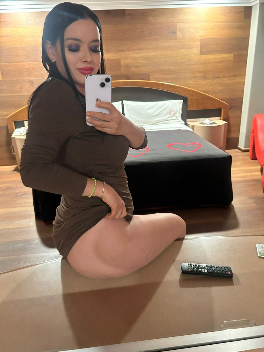 Dale RT amor, si me dan muchos RT regalaré suscripciones a Only ❤️❤️❤️