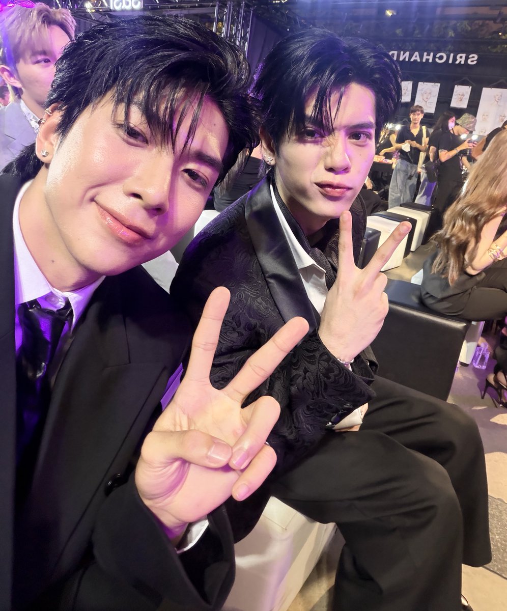 ได้เจอกันซักทีนะครับพี่ชาย #NexT1DE_DORN
#palm_perses