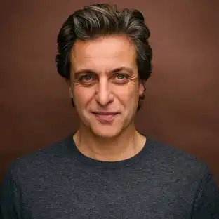 merlinpapin3's tweet photo. .@FredOL69007 On souhaite un Bon Anniversaire à #AdamLevy qui a 55 ans on peut le voir dans
Industry
The Witcher
SuperGirl
Knightfall
Snatch
Inspecteur Gently https://t.co/XarNypYdWC