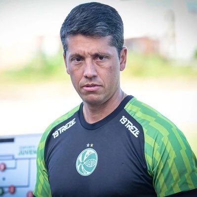 golsdobrasil1's tweet image. 🚨 ATENÇÃO!

Thiago Carpini não permanece no Juventude em 2026 

O técnico Thiago Carpini confirmou que não continuará no comando do Juventude na próxima temporada. Após conversas com a diretoria nos últimos dias, ficou definido que o treinador deixará o clube ao fim de 2025.…