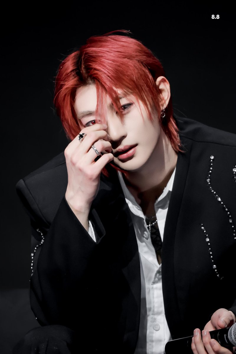 𝟮𝟱𝟭𝟭𝟮𝟳 ❤️‍🔥 📷𝟴.𝟴@HezhongXingkong #贺仲星 #허중싱