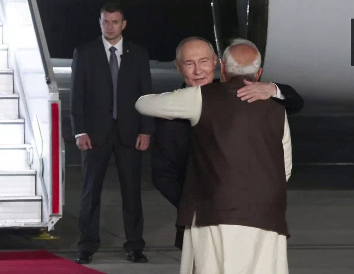 Mr Sinha tweet media