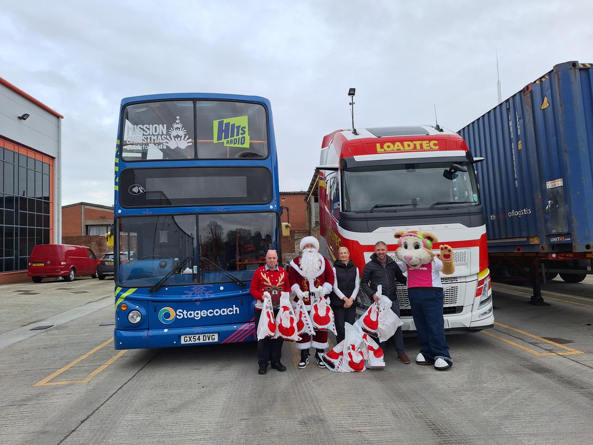 StagecoachEMid's tweet photo. #fillthebustour As we finish day 2, we make one last stop at Loadtec for more donations towards @cashforkids - Your donations are hugely grateful!
Want to find out where we'll be next? Check out next week's schedule for our Lincolnshire tour ➜ https://t.co/uWG7LaOYLK https://t.co/B57kp2eKV6