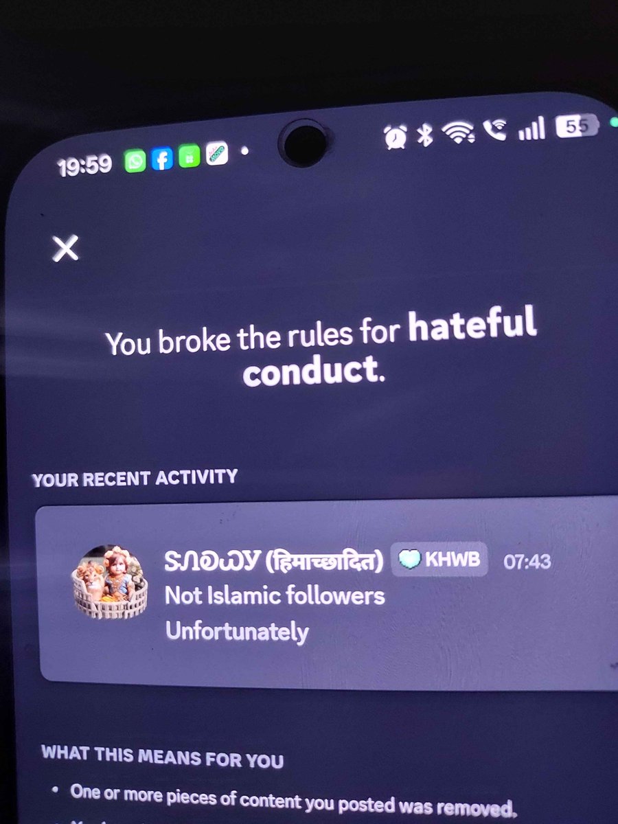 _Roselogy's tweet photo. A friend on Discord got banned for saying this. What part of this is hateful conduct? https://t.co/3NF4XLX67S