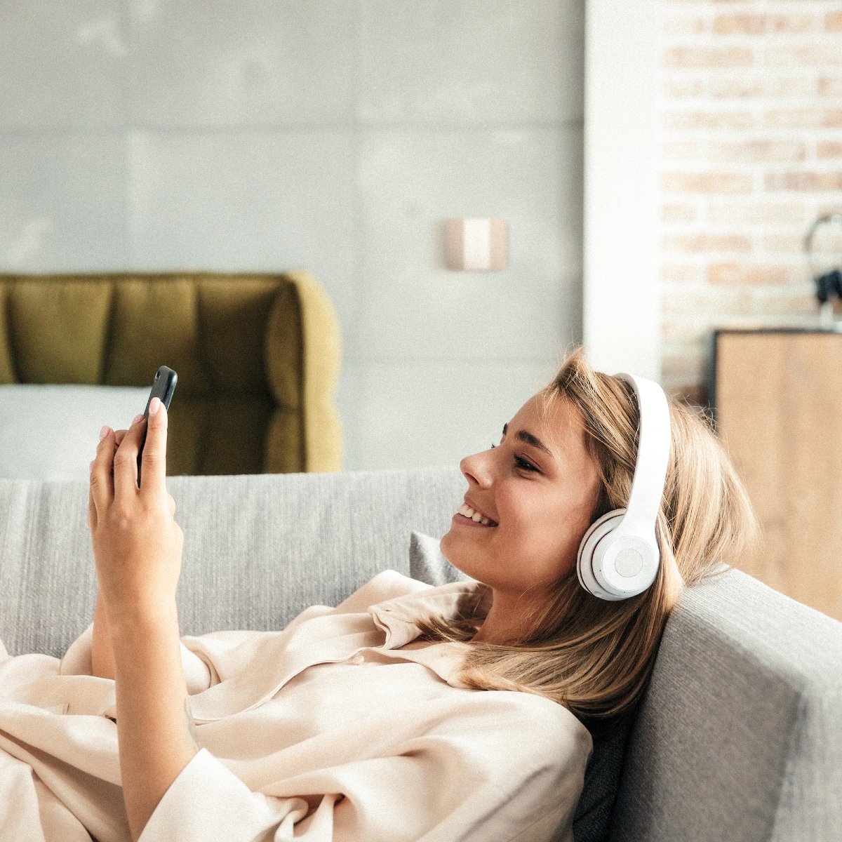 Un hogar más #eficiente y cómodo con #termostatosconectados #Smarther y #SmartherAC de #BTicino. Controla la calefacción de forma fácil con la app Home+Control: ajusta temperatura, activa función Boost y configura programas personalizados.

👉 bit.ly/3BF8DMh
.
.
.