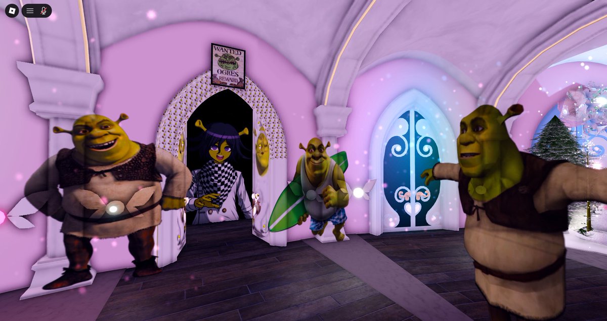 bro 😭 #royalehigh