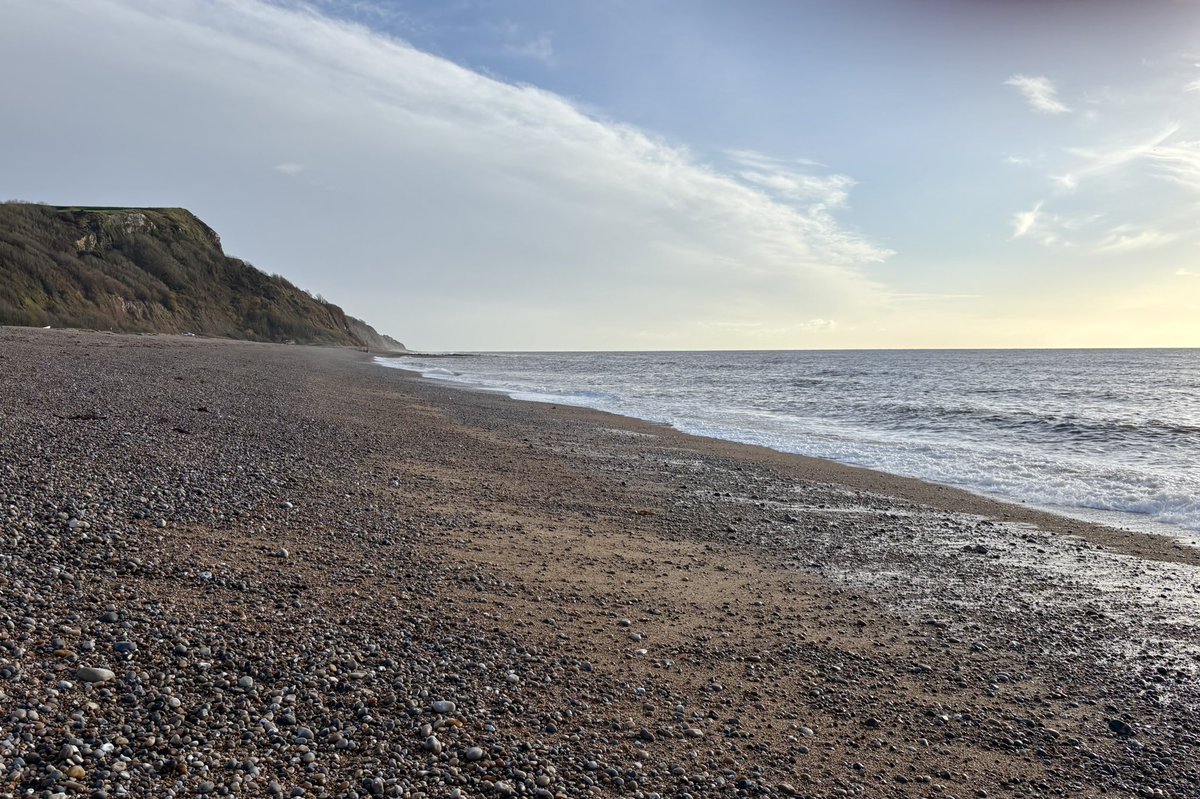 Vitamin Sea. Sunshine after the rain #devon #seaton