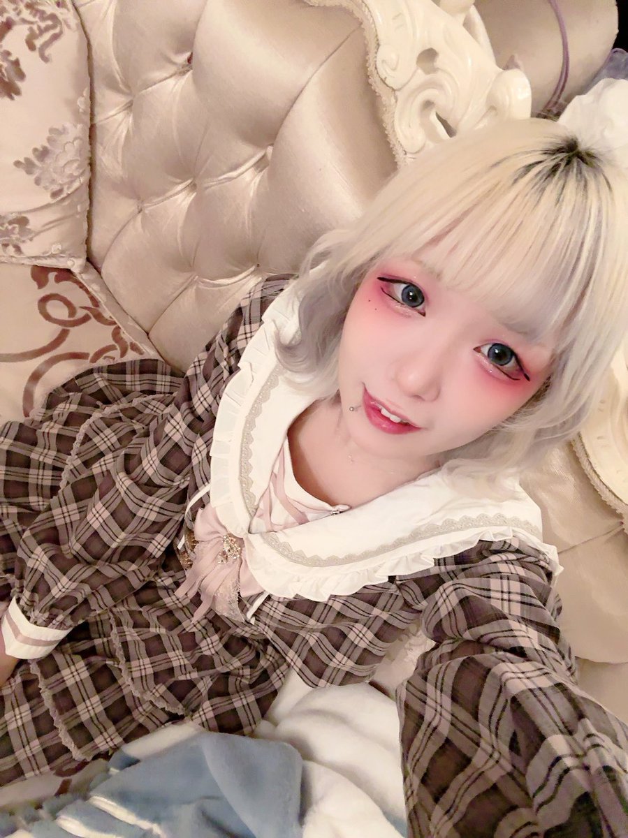 Post by 王様ゆう🐻‍👑 on X: 甘えさせて？💙