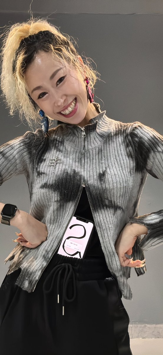 今日の投稿撮り終わったらこんな感じ笑 揺れるから「取り消しますか