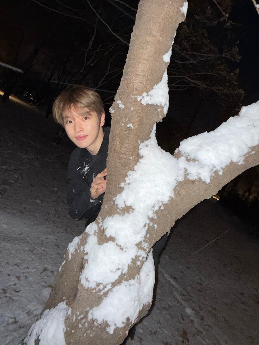 izz_zx's tweet image. 251204 #성찬 라이즈 인스타 🧡