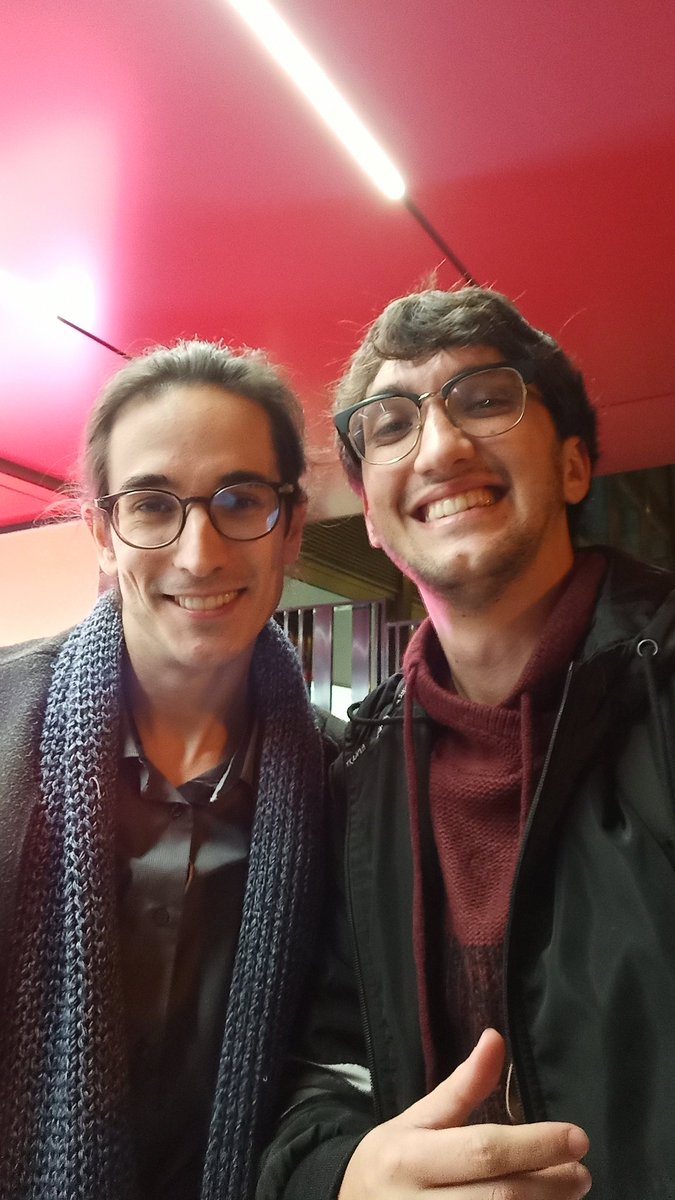 rik665's tweet photo. Esta foto sería la envidia de mi yo de 2016.

¡Un placer hablar contigo @EricRod_LYV y ojalá coincidir en un futuro! https://t.co/UG4lNq2ZWw