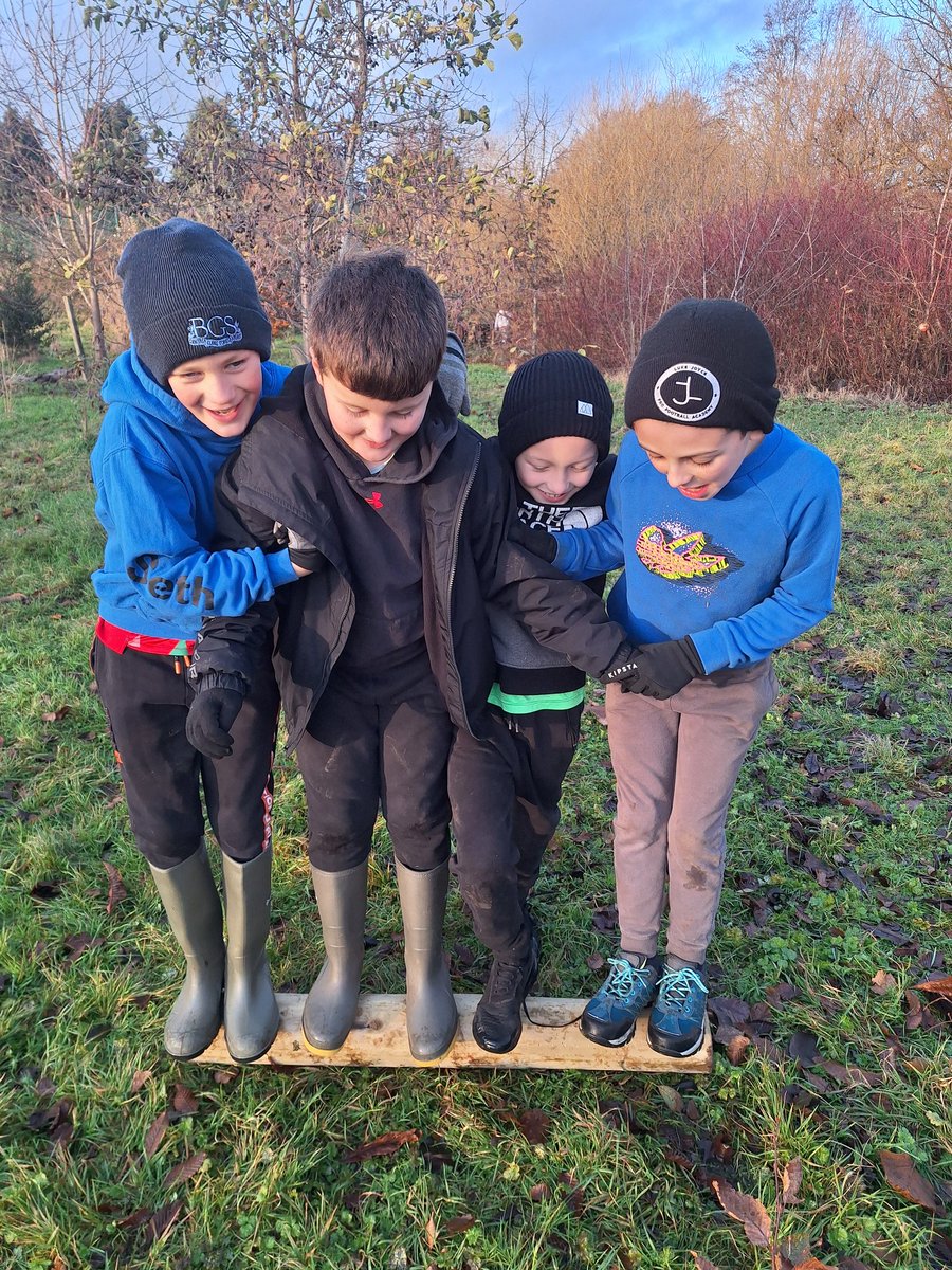 Mrs. Duff - Forest School. tweet media