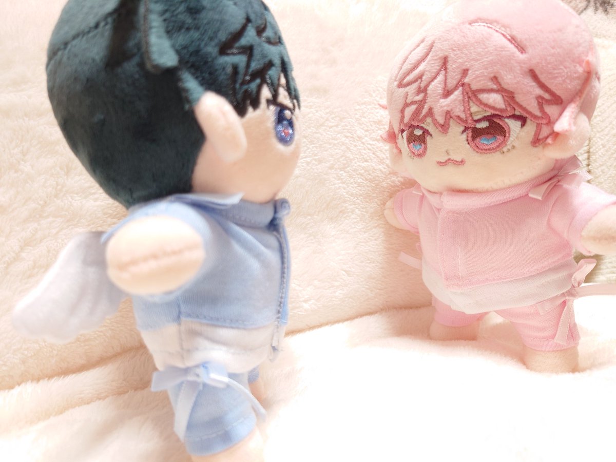 R6EQWqmTMVTgXqc's tweet image. りゅあまカラーでめちゃくちゃ可愛いお洋服に出会いました🫶🏻🩵🩷

       ｡ﾟ•┈꒰ა ♡ ໒꒱┈• ｡ﾟ
#君となら恋をしてみても
窪田マル先生❨@k_b_t_r_m_r_ ❩