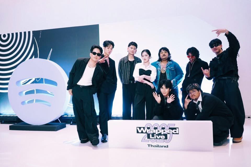 teromusicth's tweet photo. We are Tero Music 🔥💚
ยกไปทั้งค่าย! ที่งาน #SpotifyWrappedLiveTH2025

@SpotifyTH 
#TeroMusic 
#SpotifyTH https://t.co/N597lEsKF3