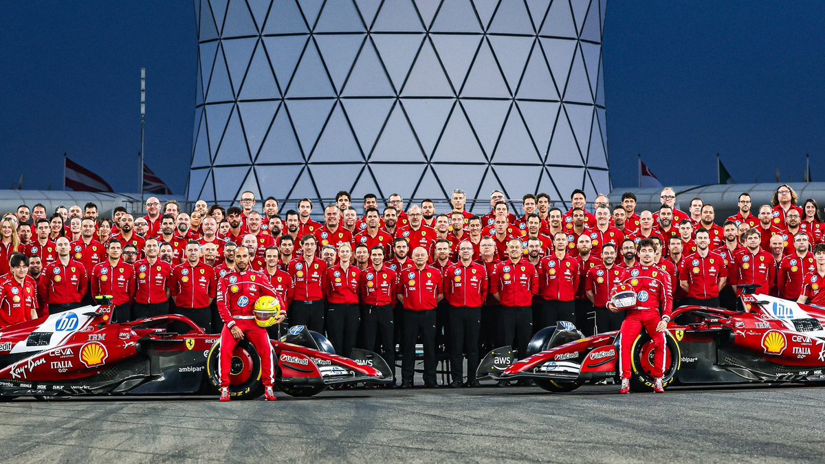 simsgazette's tweet image. baby's first end of season team photo with ferrari