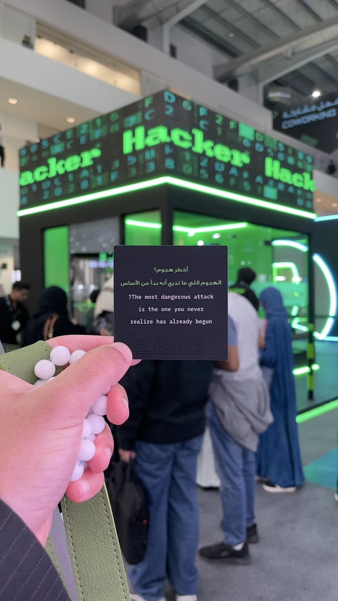 Hexucated tweet media