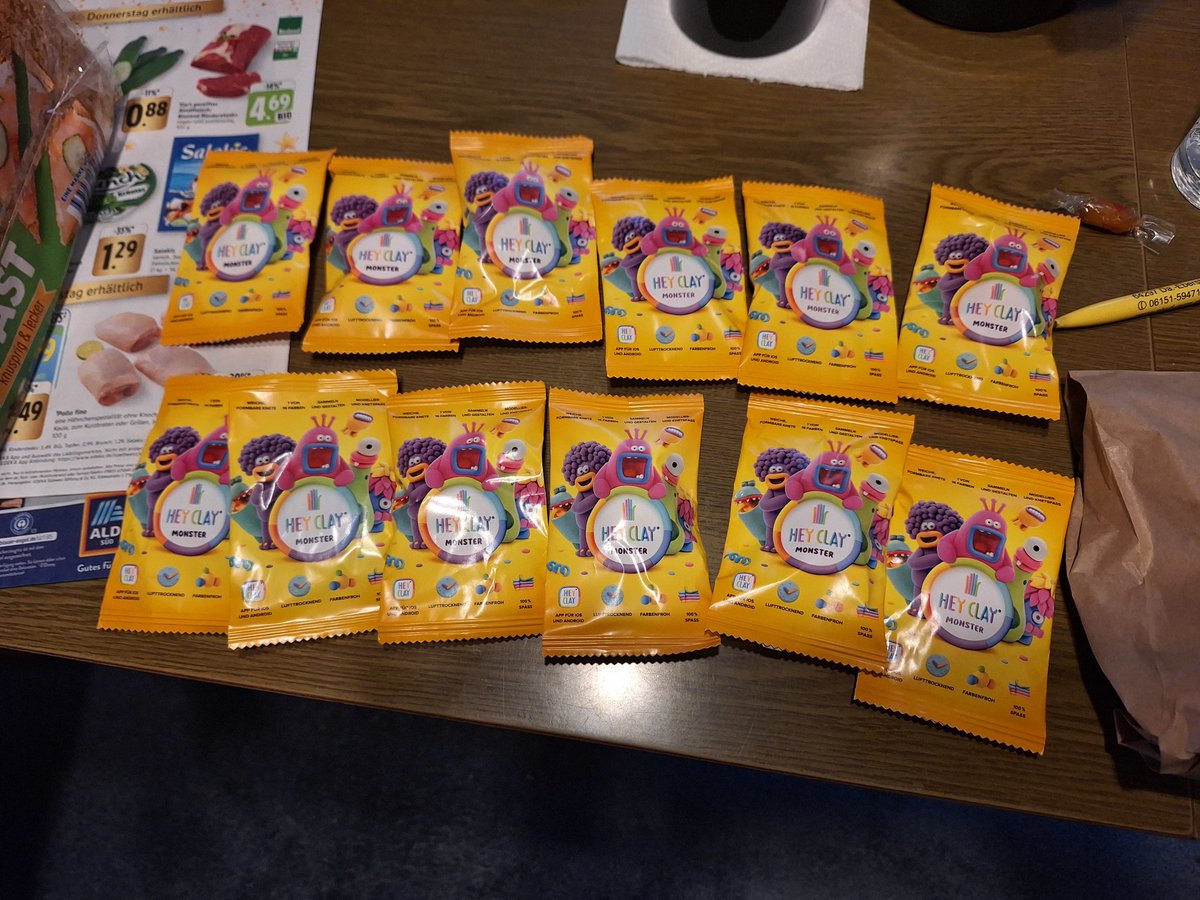 War mal wieder Knete organisieren. Tja <a href="/FrenlyRamsi/">Ramsi 🐻🎄</a>  <a href="/SvenWeisswein/">SvenWeisswein</a>