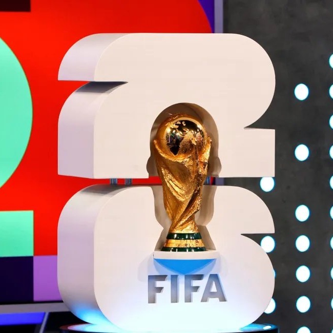 TouchlineX's tweet image. 🚨🗣️ Leo Messi: &quot;Favourites to win the World Cup? There are very good teams, like Spain, France, England, and Brazil, and Germany.&quot;

&quot;Everyone wanted to win against Argentina, and now that we have become the last world champion, the goal has become more challenging but we won&apos;t…