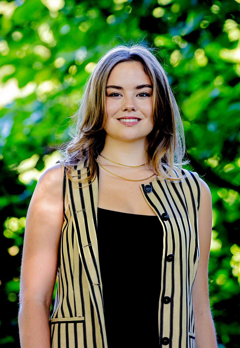 royalchildren_'s tweet photo. New 🔴 : On September 1st 2025, the RVD confirmed that Princess Ariane of The Netherlands is taking a gap year to travel and work.
.
📷 : Patrick van Katwijk/@GettyImages 
.
#PrincessAriane #Netherlands https://t.co/e2IXV2NrPJ
