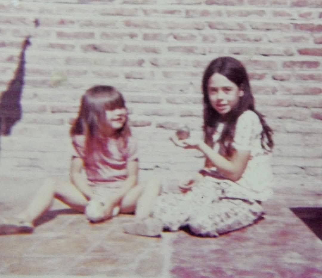 #MónicaSantucho Tenía 14 años y Hoy Mónica hubiese cumplido años, pero el terrorismo de Estado no se lo permitió. Con apenas 14 años fue secuestrada, luego de un operativo de las fuerzas armadas y de seguridad, de su casa, donde fueron asesinados su mamá Catalina Ginder y su