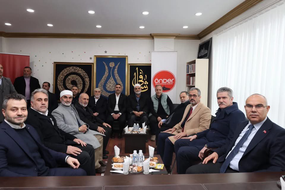 avmsaldemir's tweet photo. Valimiz Sayın Mustafa KOÇ, Ağrı Cumhuriyet Başsavcısı Adem ÇALIŞ, ÖNDER İmam Hatipliler Derneği Genel Başkanı Abdullah CEYLAN, STK temsilcileri ve vatandaşların katılımıyla Ağrı ÖNDER İmam Hatipliler Derneği yeni hizmet binası açılışını gerçekleştirdik. https://t.co/6PeOluRx4N